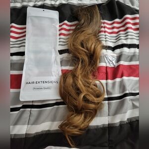 New Natural Tinas Hair Extensions Honey Brown Balayage / Wavy / 22 inch